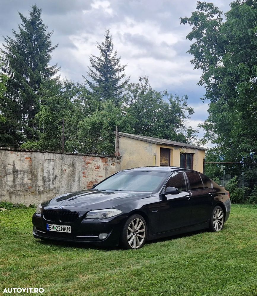BMW Seria 5 520d Aut. - 1