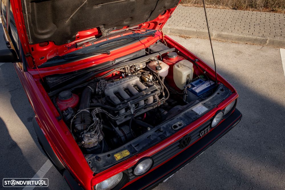 VW Golf 1.8 GTI 16V - 14