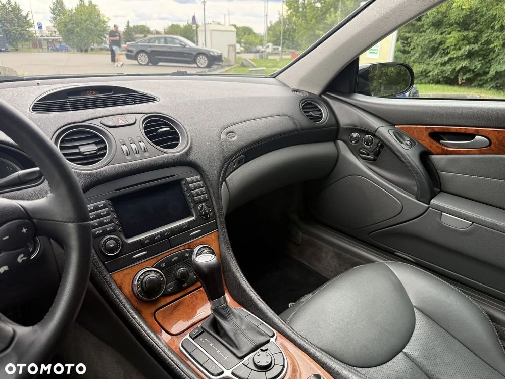Mercedes-Benz SL 500 - 10