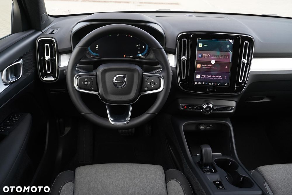 Volvo XC 40 B3 Core - 13