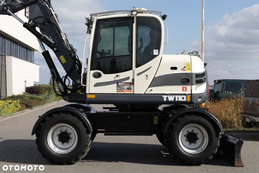 Terex Schaeff TW110 - 14