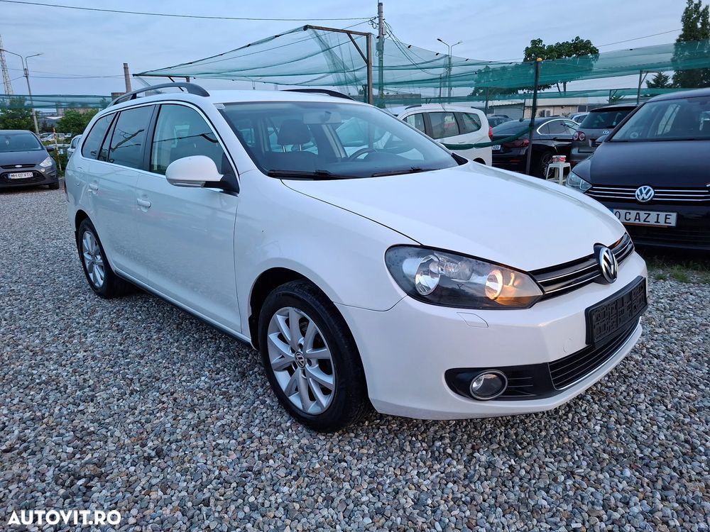 Volkswagen Golf - 8