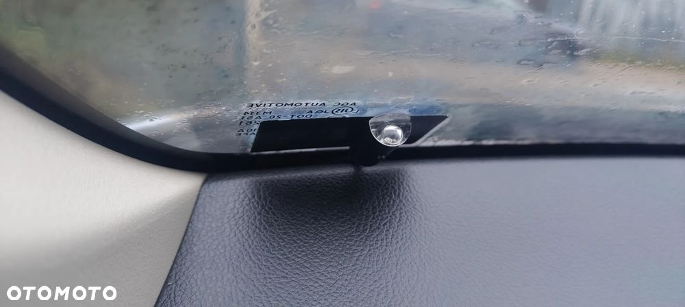 Mitsubishi Outlander 2.0 Intense 4WD CVT - 26