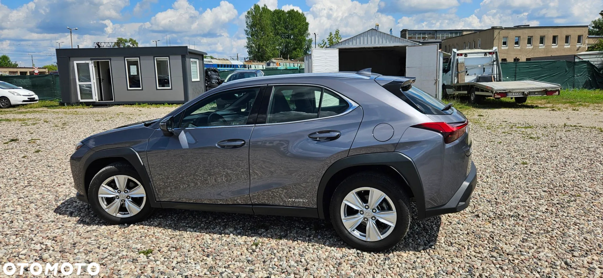 Lexus UX 250h - 12