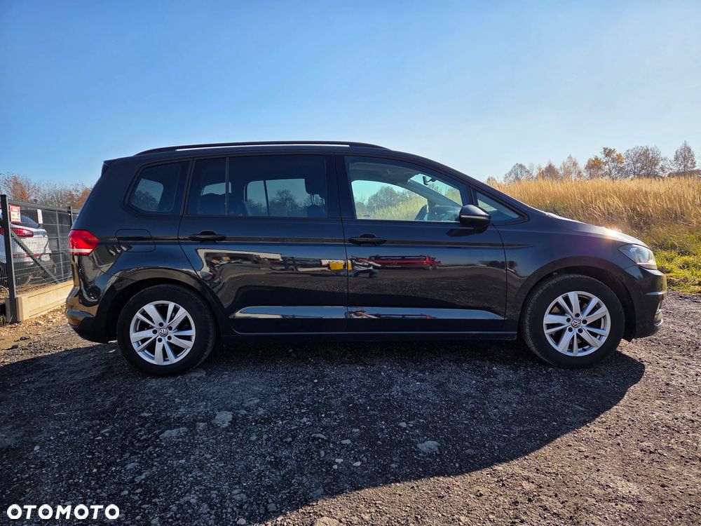 Volkswagen Touran 1.6 TDI BMT SCR Comfortline - 8