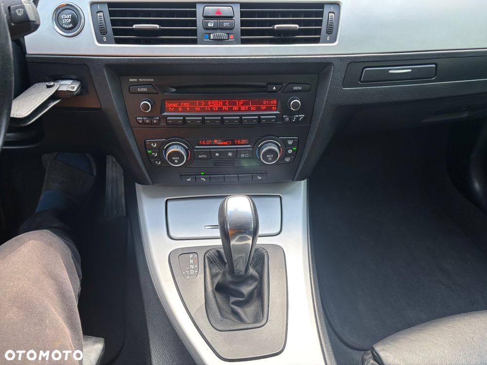BMW Seria 3 - 21