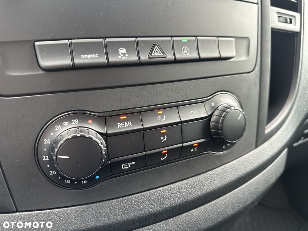 Mercedes-Benz Vito Tourer - 29