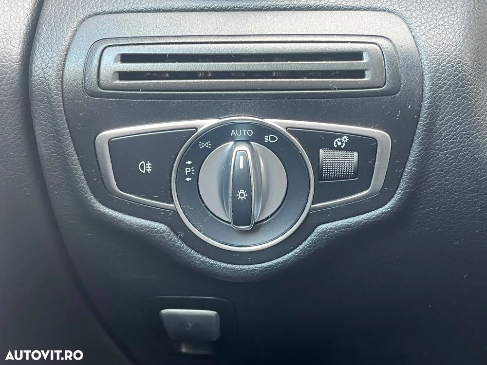 Mercedes-Benz GLC Coupe 300 de 4Matic 9G-TRONIC - 20