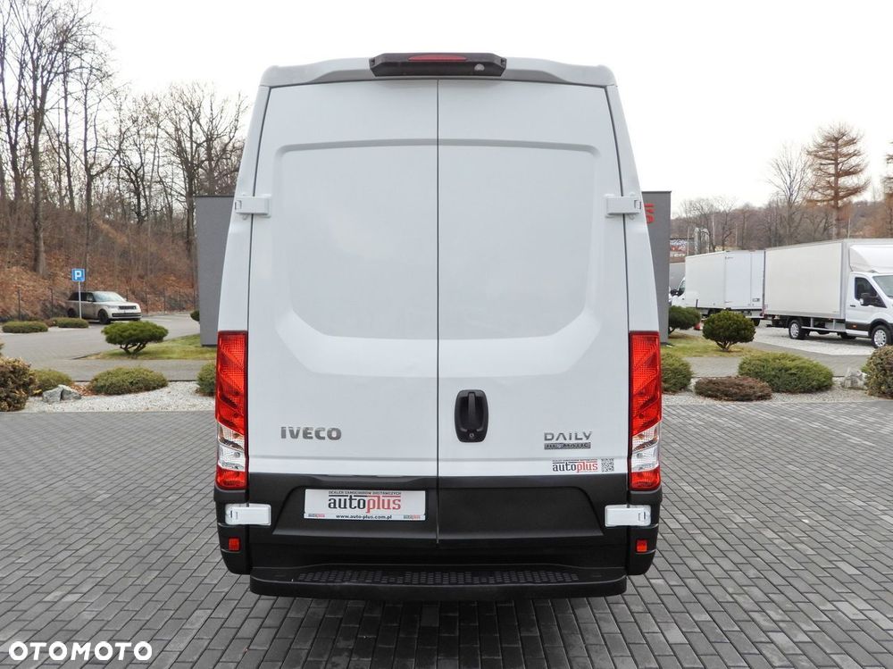 Iveco DAILY 35S14 FURGON CHŁODNIA  -10*C ZASILANIE 230V TEMPOMAT NAWIGACJA AUTOMAT HI-MATIC KLIMATYZACJA  140KM - 12