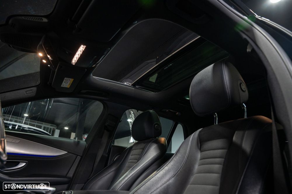 Mercedes-Benz E 300 de 9G-TRONIC AMG Line - 32