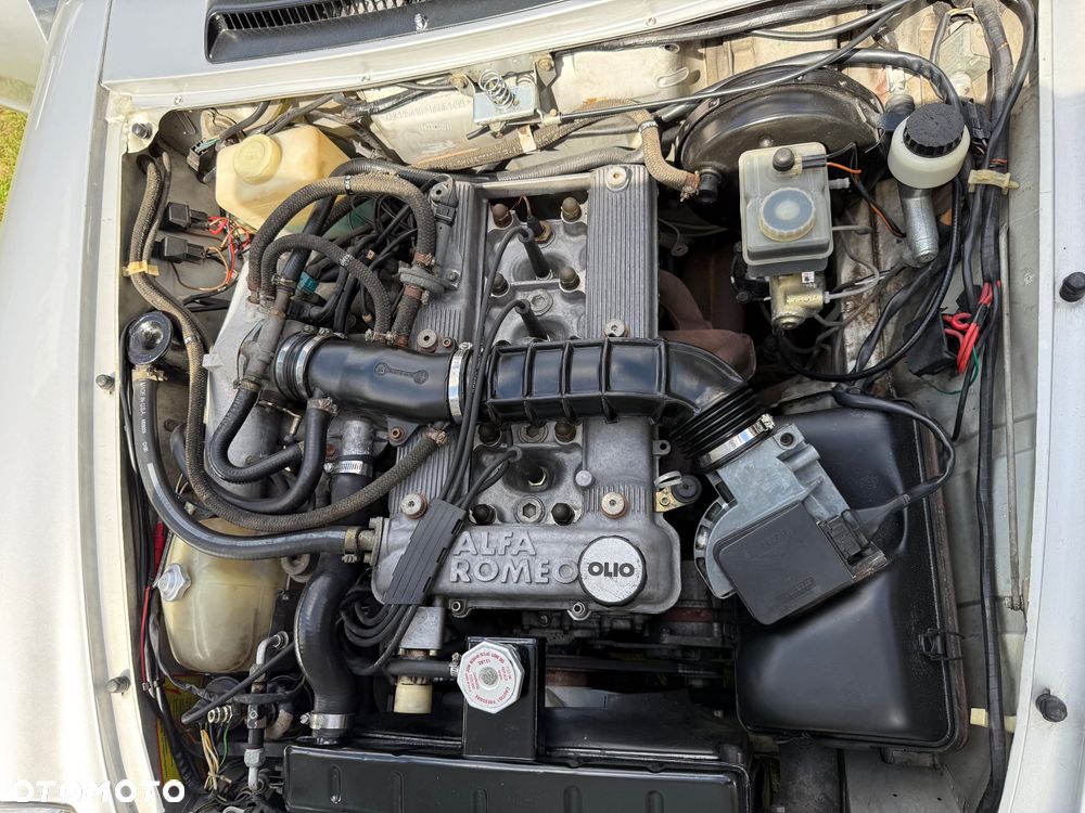 Alfa Romeo Spider 2.0 - 25