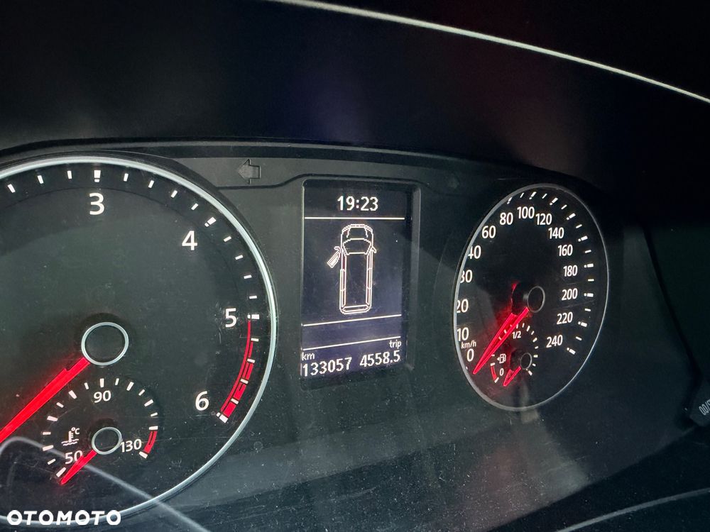 Volkswagen Caravelle 2.0 BiTDI L2 Highline 4Motion DSG - 12