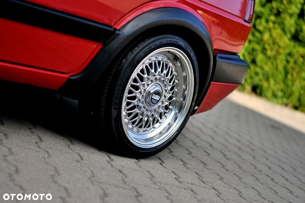 Volkswagen Golf - 13