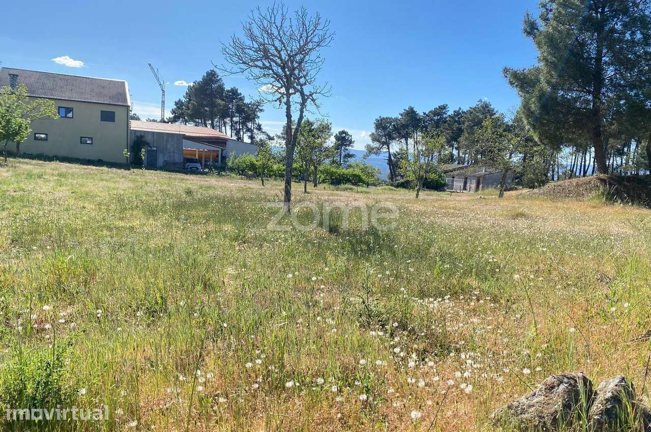 Propriedade Única em Vila Chã – Terreno Misto com Elevado Potencial... - Grande imagem: 2/12