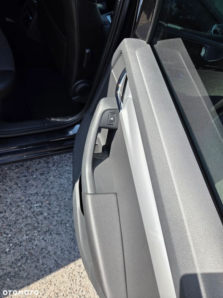Skoda Octavia 2.0 TDI Elegance DSG - 20