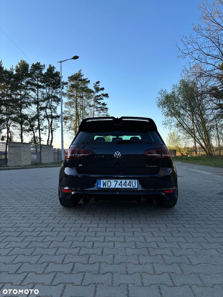 Volkswagen Golf R 4Motion BlueMotion Technology DSG - 4