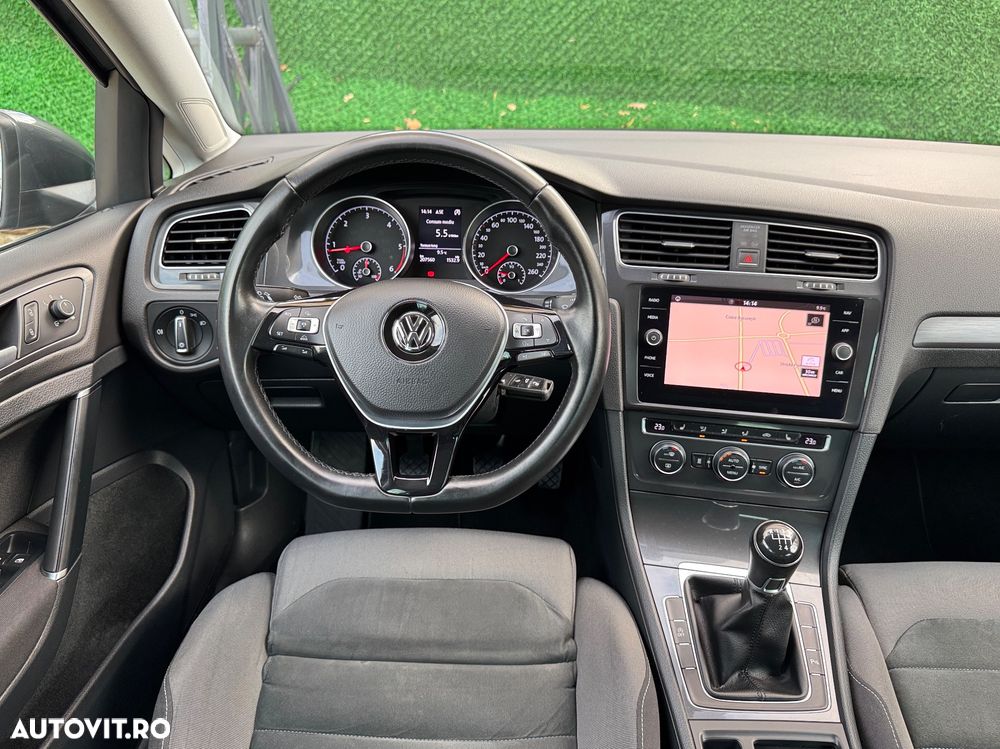 Volkswagen Golf 2.0 BlueTDI Comfortline - 9