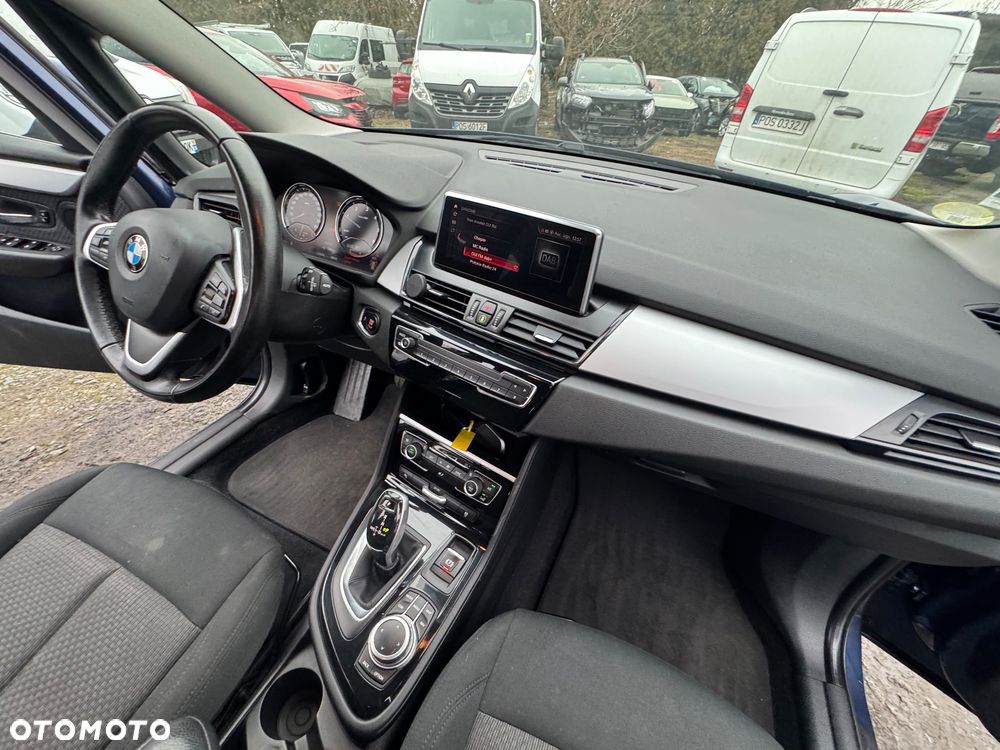 BMW Seria 2 216d GT Sport Line - 6