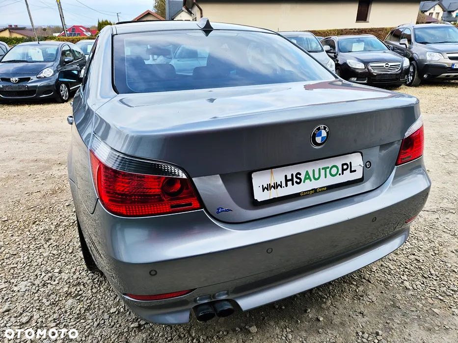 BMW Seria 5 523i - 17