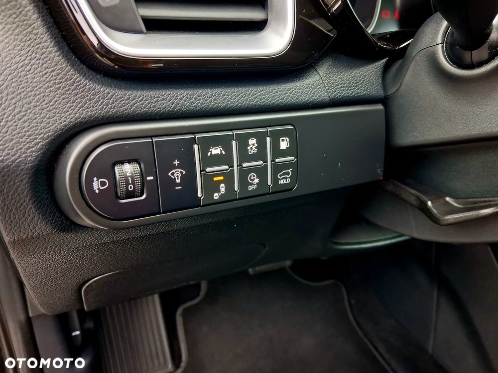 Kia XCeed - 14