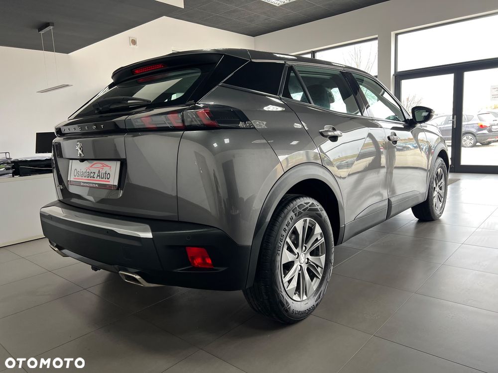 Peugeot 2008 - 6
