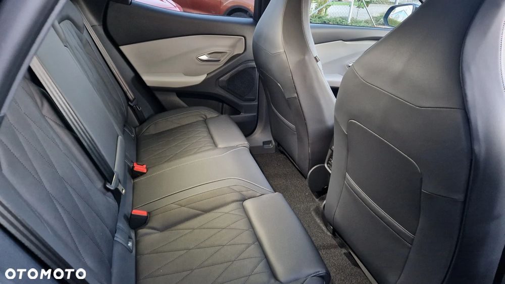 Ford Explorer 77kWh Premium RWD - 11