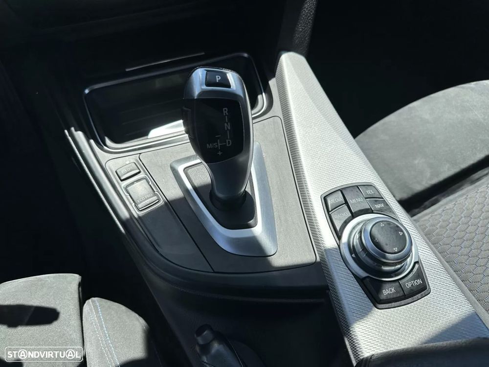 BMW 420 Gran Coupé d Pack M Auto - 44