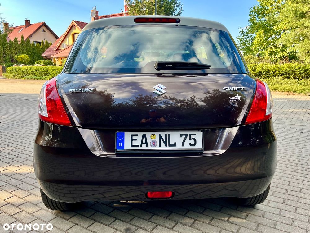 Suzuki Swift 1.2 30 Jahre - 5