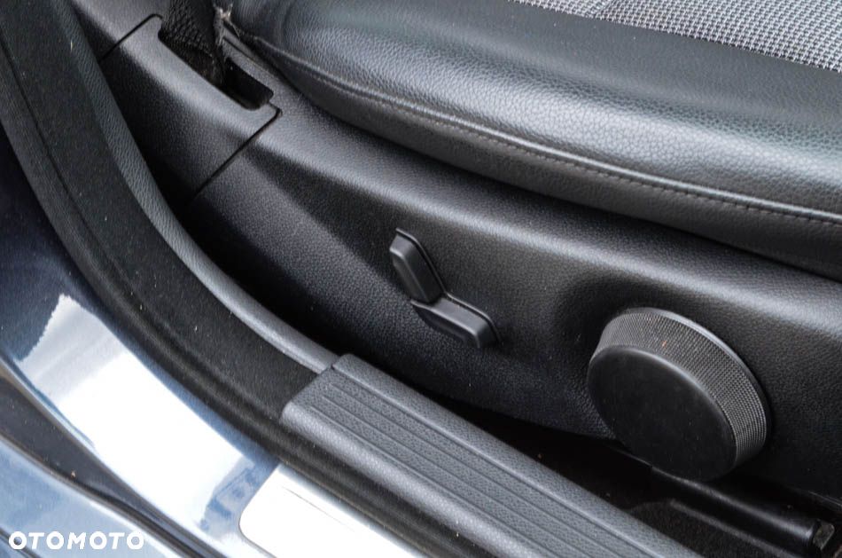 Mercedes-Benz Klasa C 180 Kompressor Elegance - 28