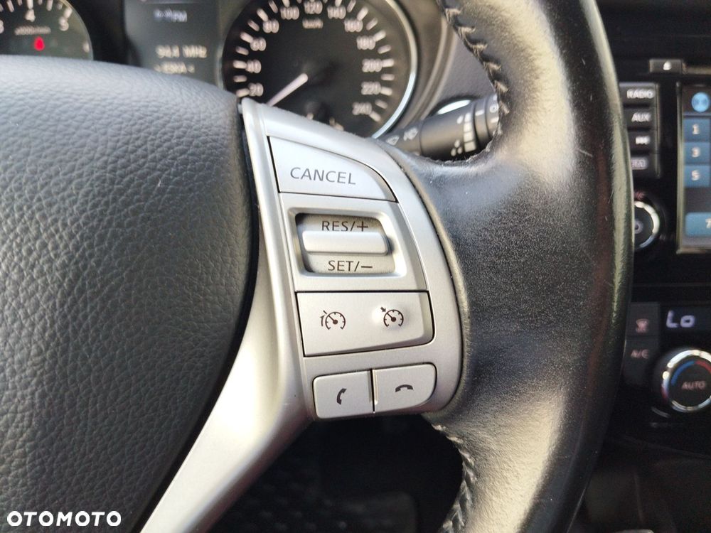 Nissan Qashqai 1.6 DIG-T N-Connecta - 21