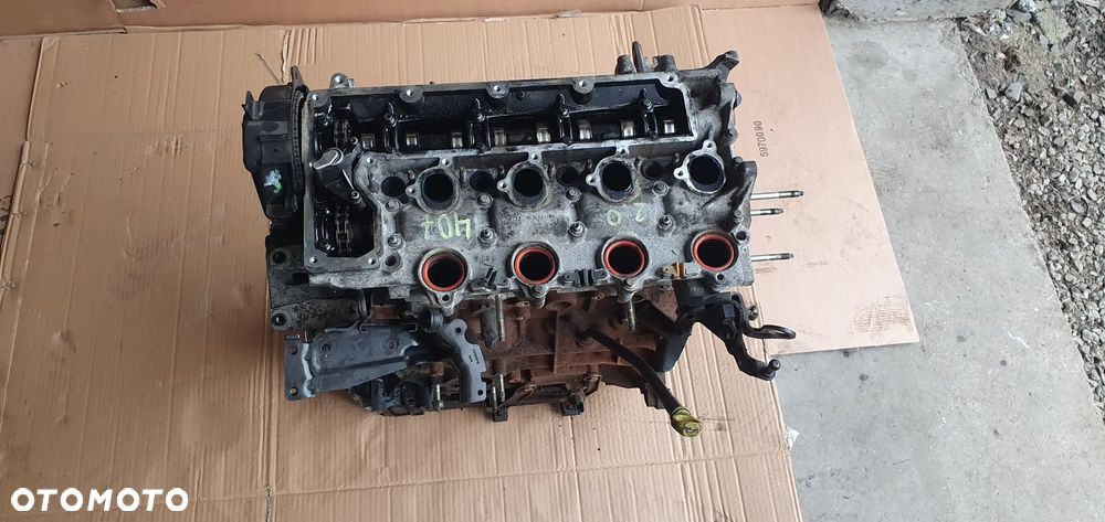 Silnik słupek blok Peugeot 407 2.0 HDI RHR - 1