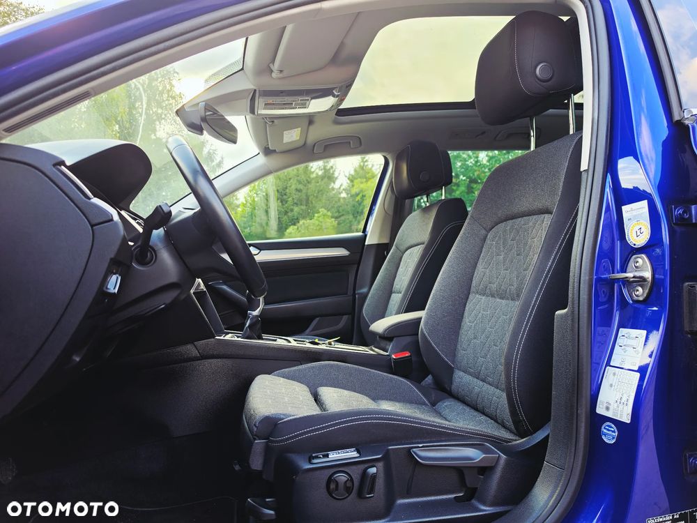 Volkswagen Passat - 23