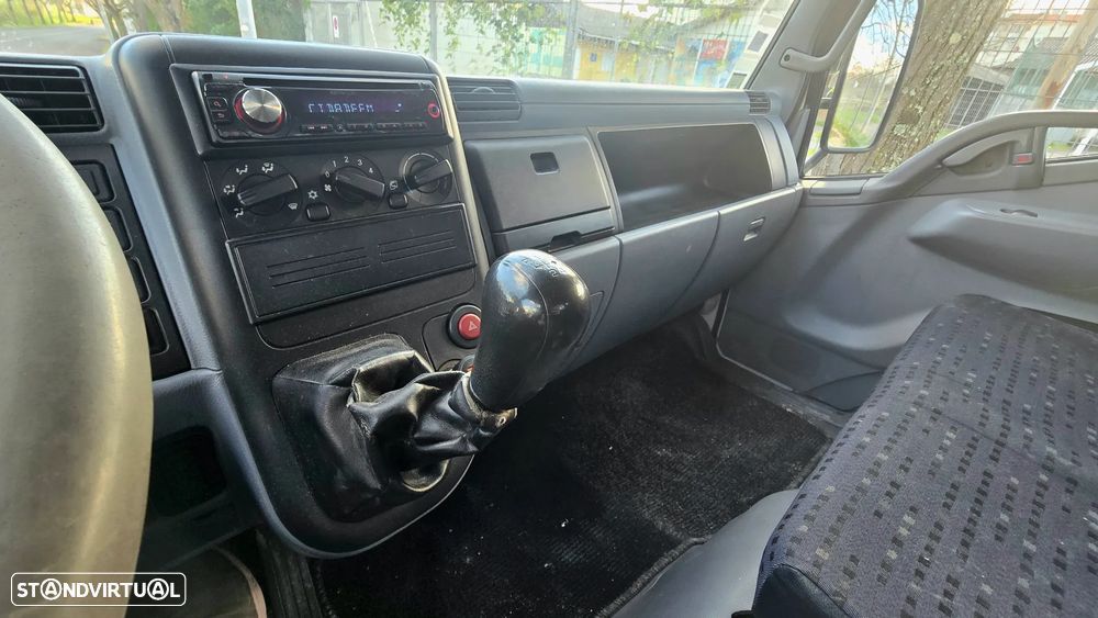 Mitsubishi Fuso Canter - 17