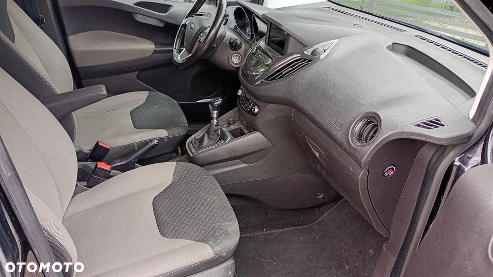 Ford Tourneo Courier 1.0 EcoBoost Titanium - 12