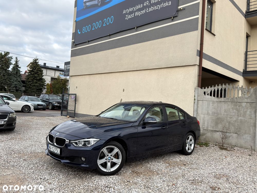 BMW Seria 3 320i - 2