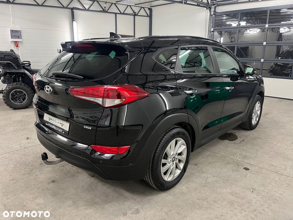 Hyundai Tucson blue 1.7 CRDi 2WD Intro Edition - 9