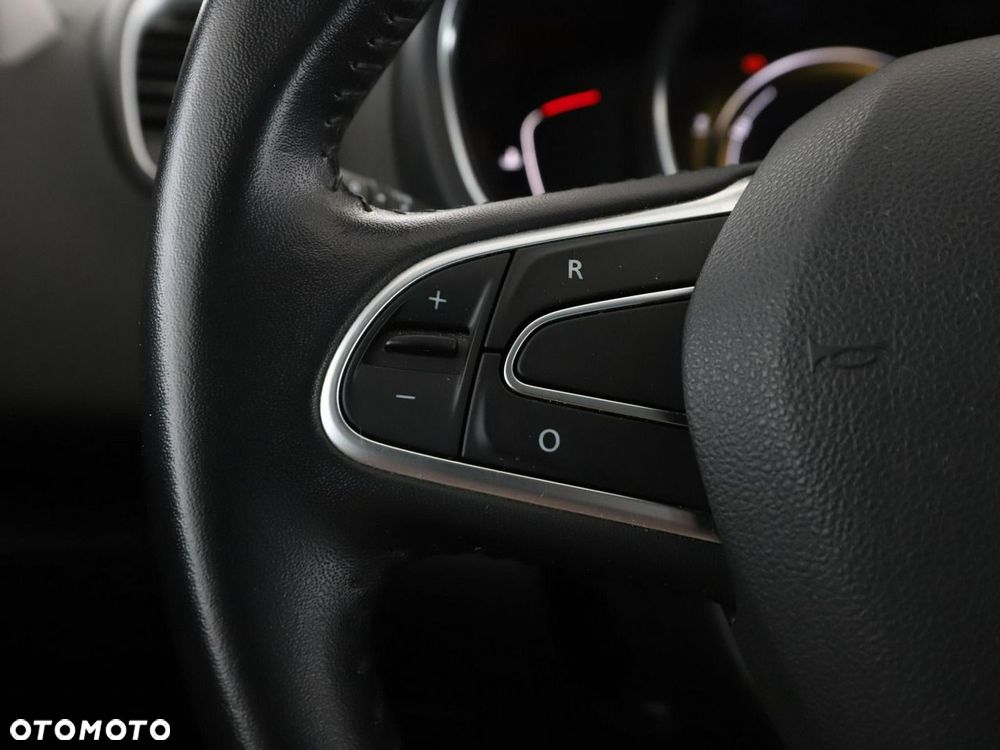 Renault Scenic ENERGY TCe 115 EXPERIENCE - 31