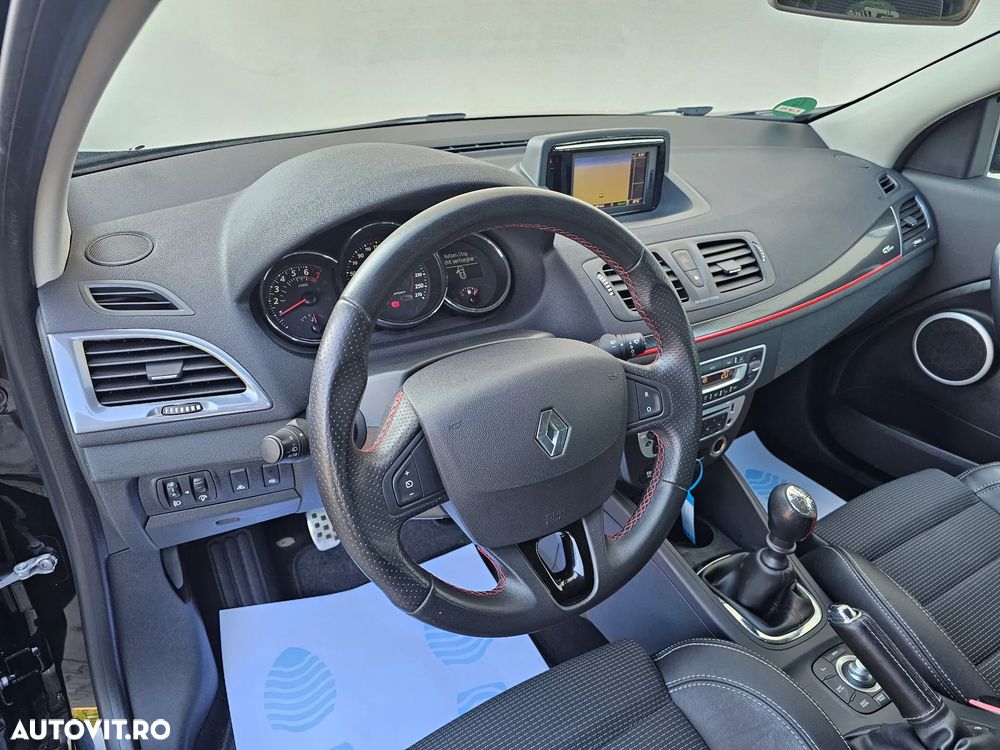 Renault Megane ENERGY TCe 130 Start & Stop GT Line - 22
