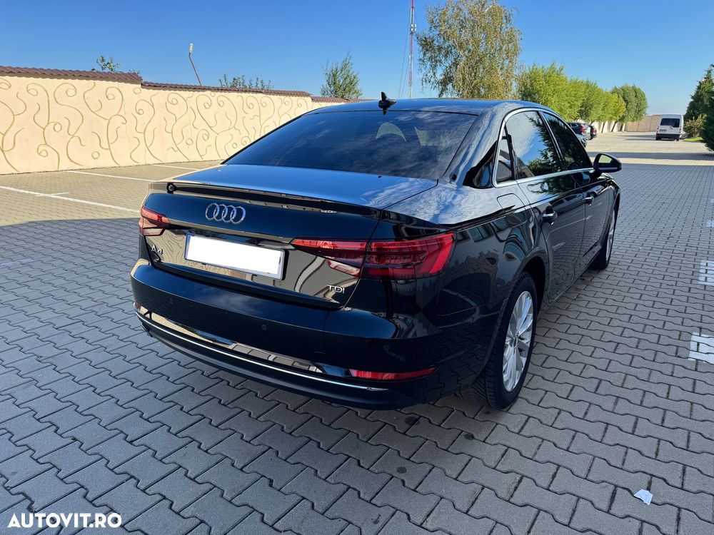 Audi A4 2.0 TDI S tronic - 7