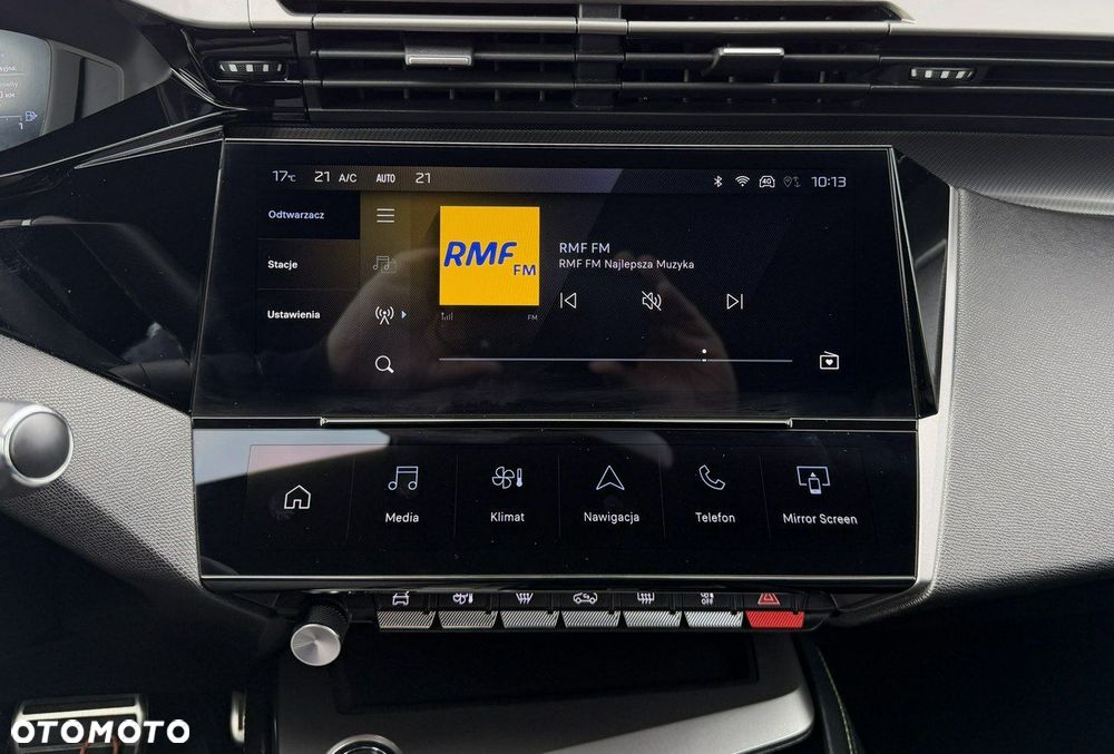 Peugeot 408 1.6 Plug-in Hybrid 240 GT E-DCS7 - 29