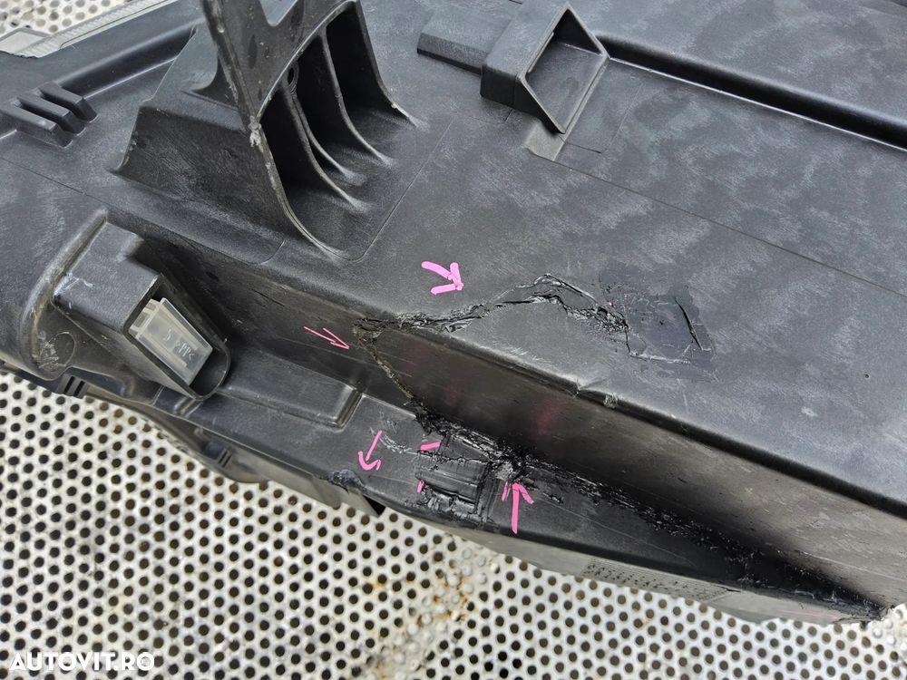 Far stânga Mercedes Sprinter w907 cod a9109060000 cu defect - 4