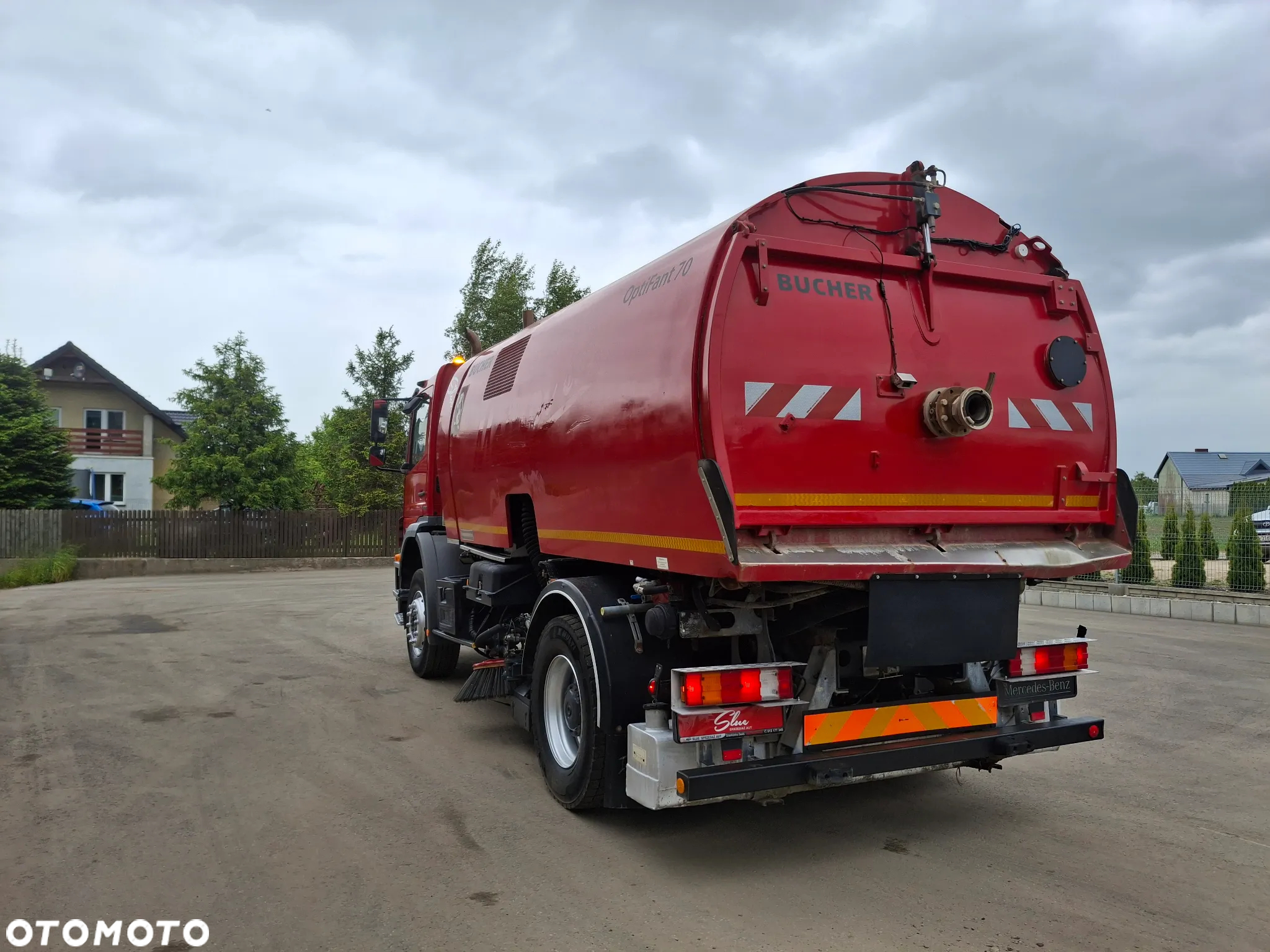 Mercedes-Benz Axor 1829 Zamiatarka Optifant70 2 Silniki Szczotki Lewa i Prawa Strona Karcher PM10 Listwa Ciśnieniowa - 3