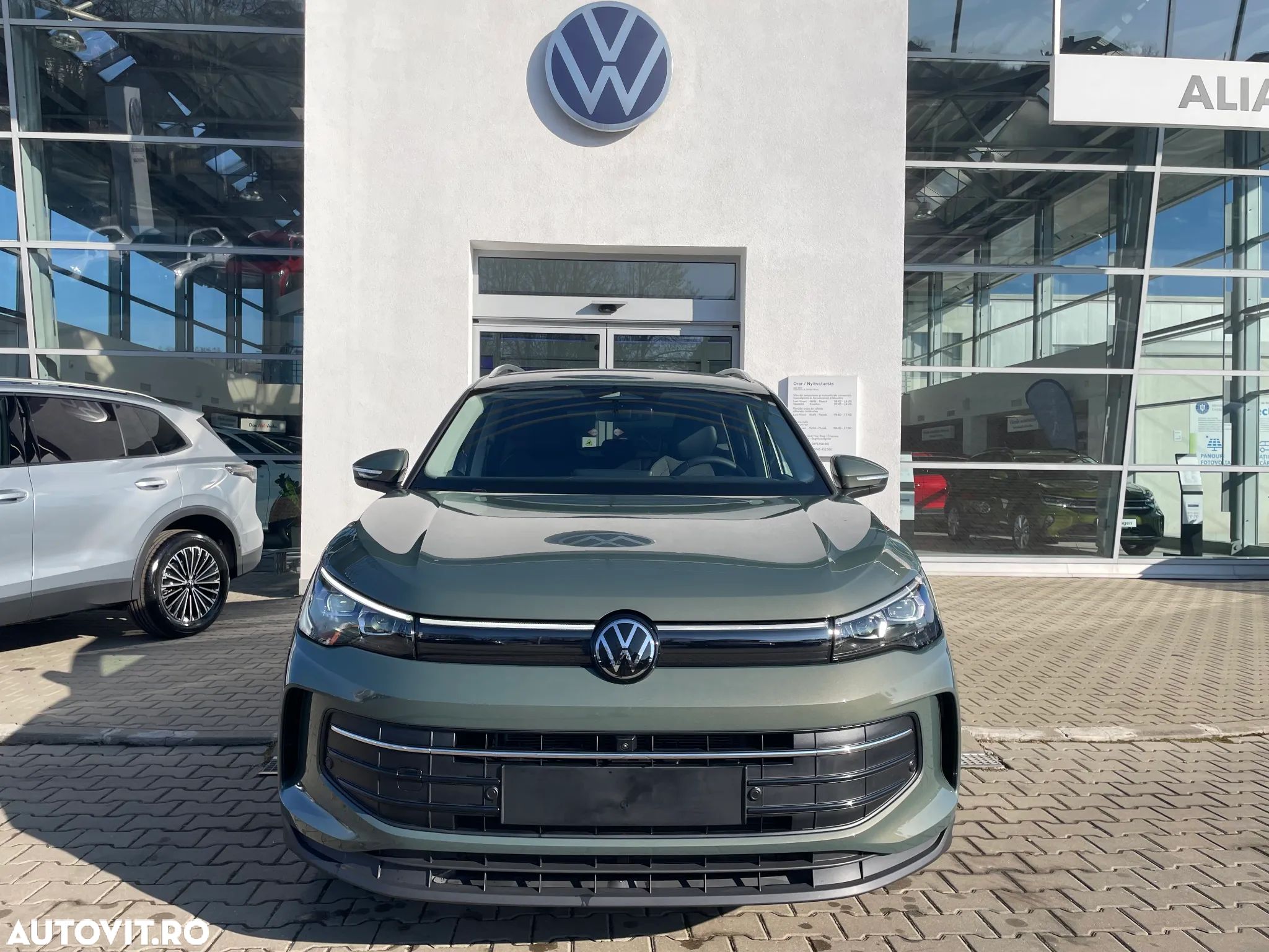 Volkswagen Tiguan 2.0 TDI DSG Life - 1