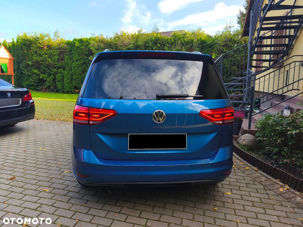 Volkswagen Touran 2.0 TDI SCR Highline - 6
