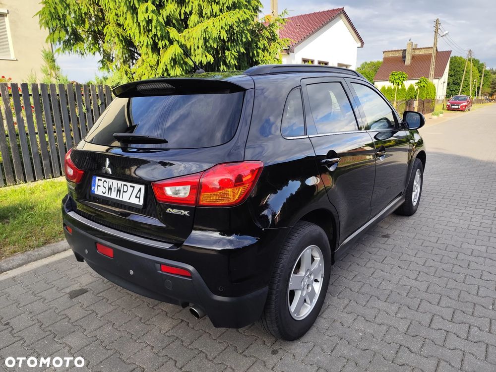 Mitsubishi ASX - 1