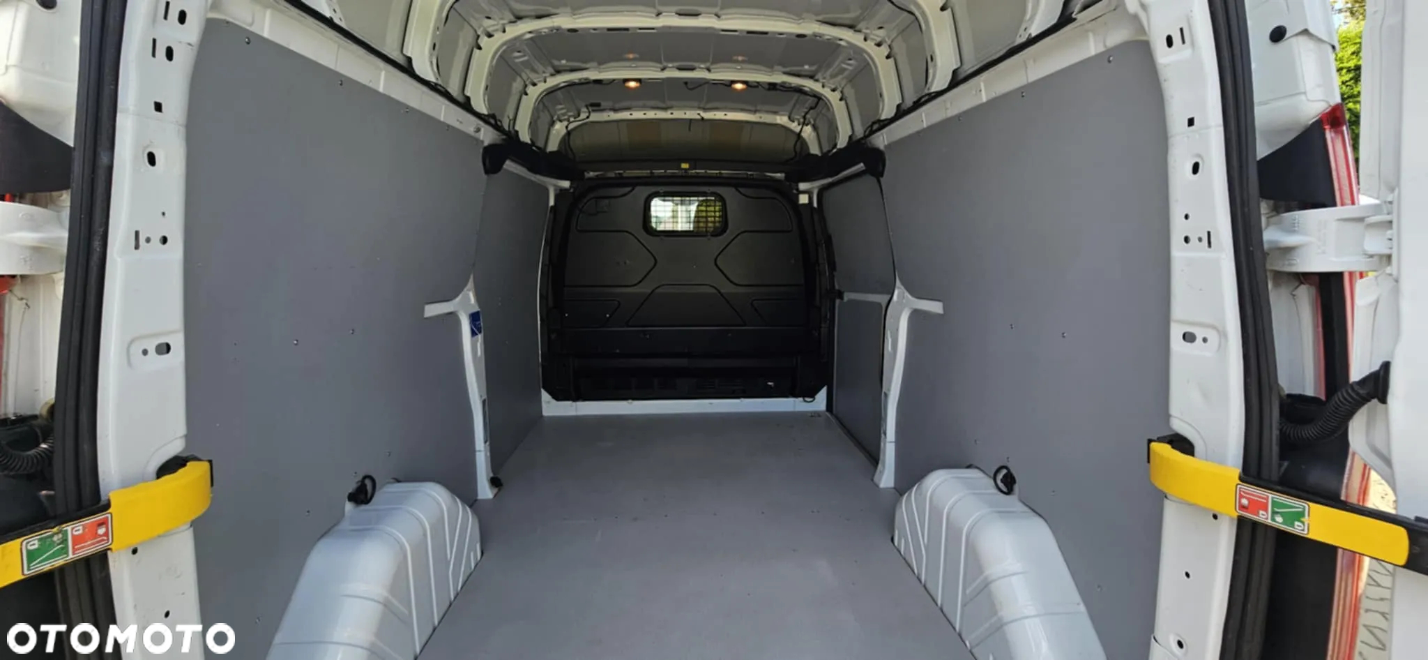 Ford Transit Custom - 22