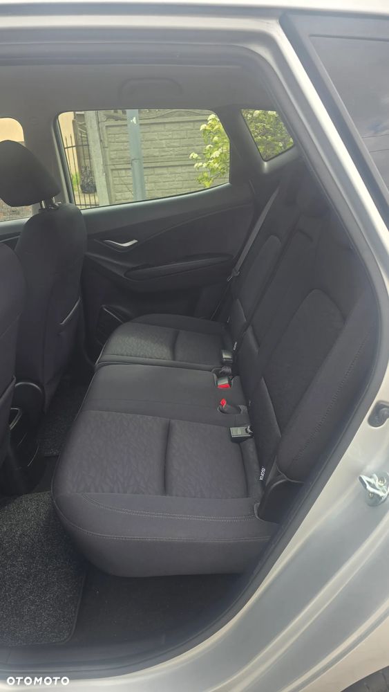Hyundai ix20 1.4 Trend - 12