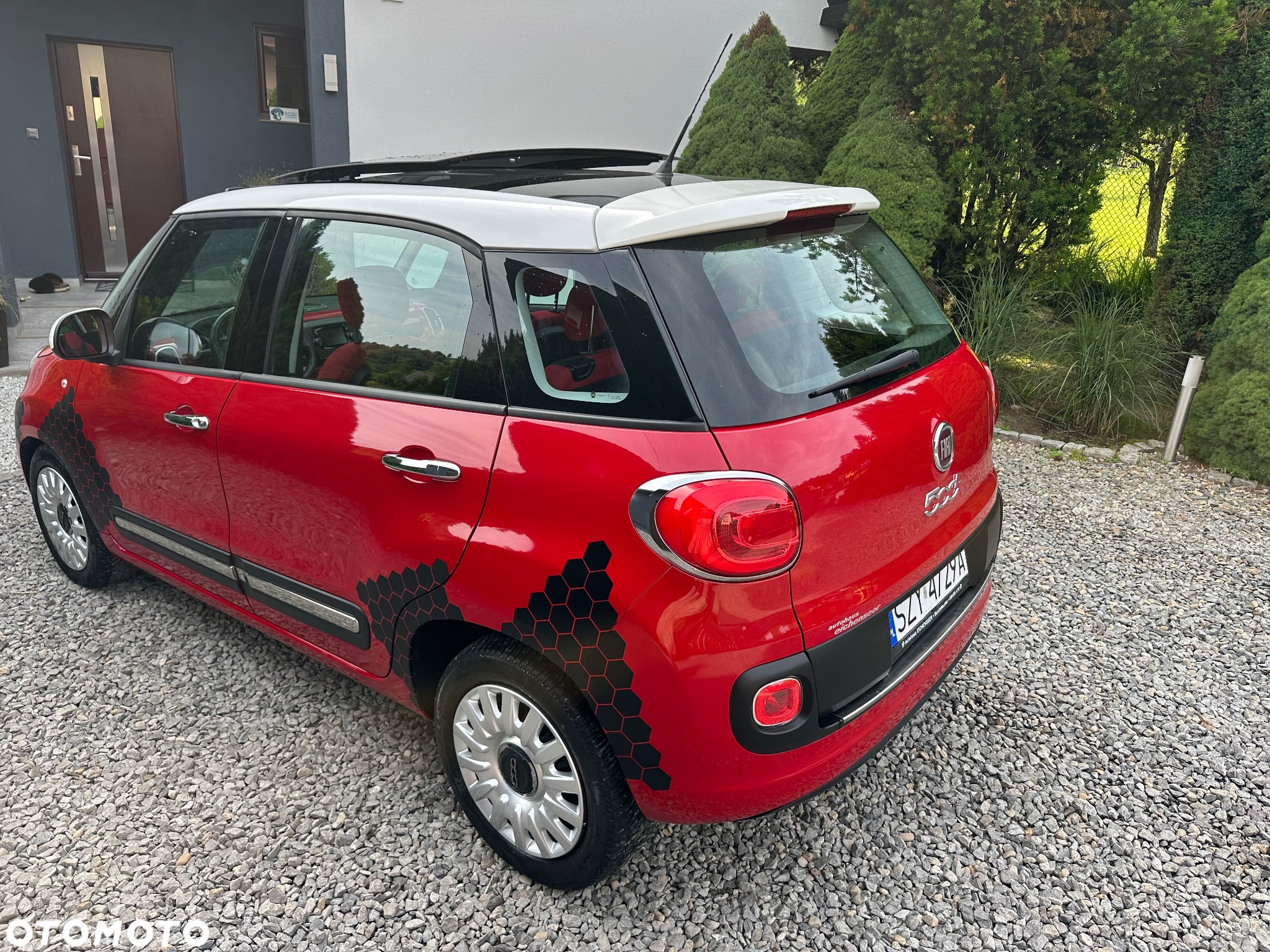 Fiat 500L 1.4 16V (RED) - 11