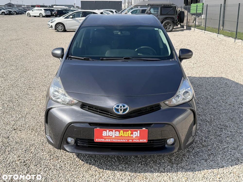 Toyota Prius+ - 10