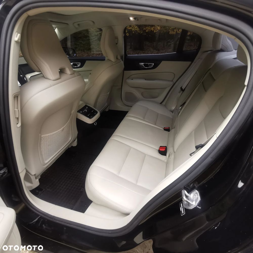 Volvo S60 T6 AWD Inscription - 29